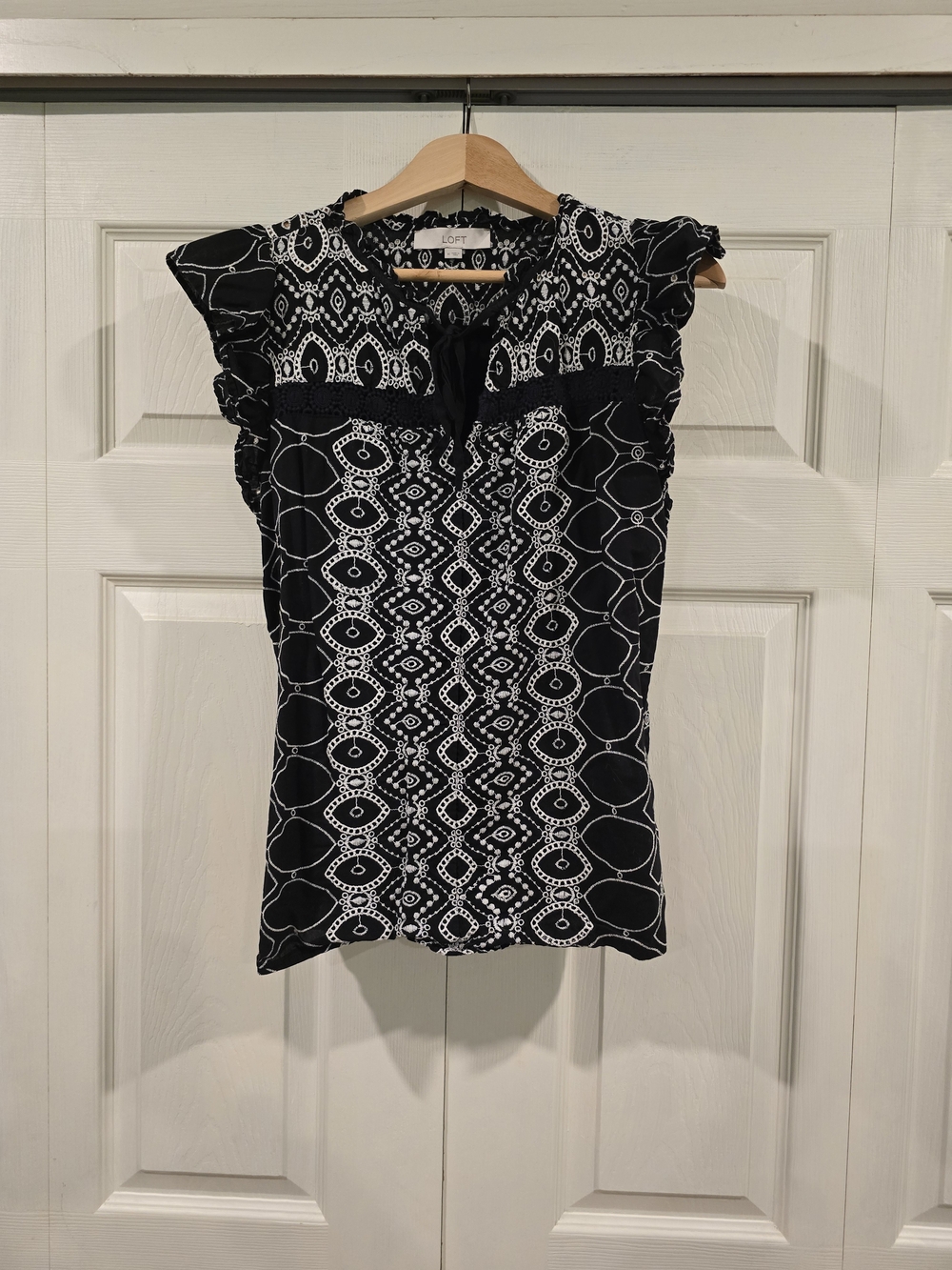 Loft Black & White Embroidered Ruffle Sleeve Top